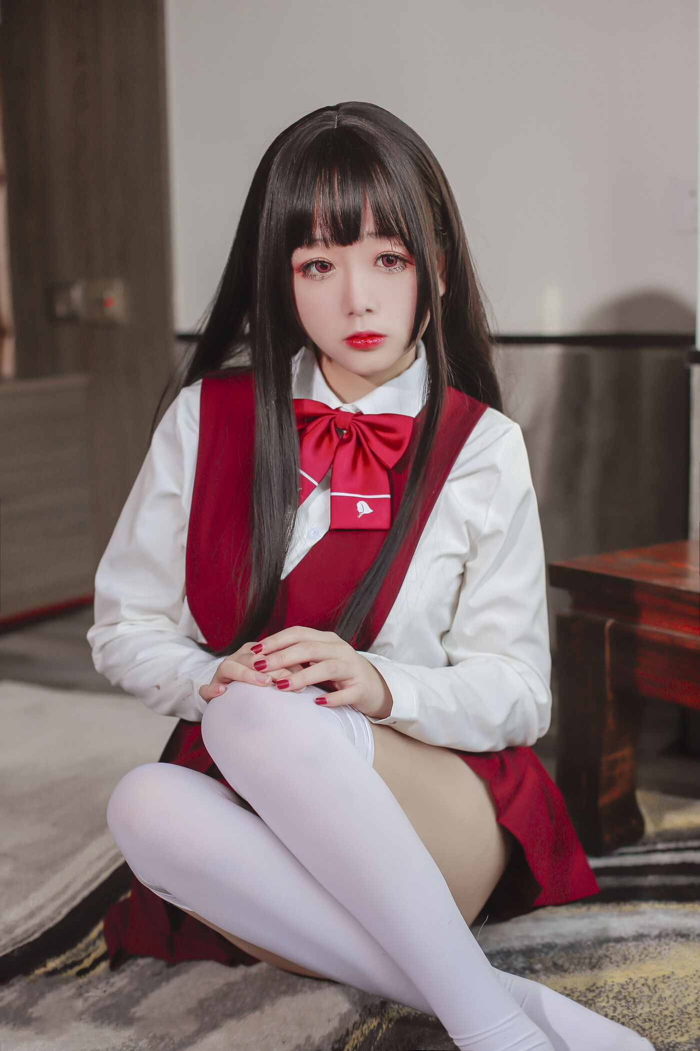 日奈娇 NO.037 JK少女红裙 [28P]插图8